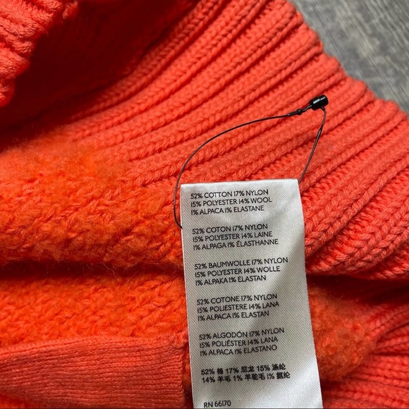 Free People.   Oversized Cardigan Sweater Size Medium - Picture 6 of 8